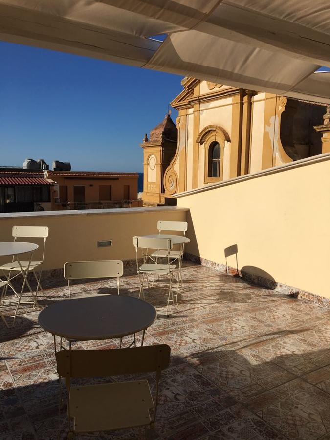 Ai Gradini Affittacamere Castellammare del Golfo Eksteriør billede