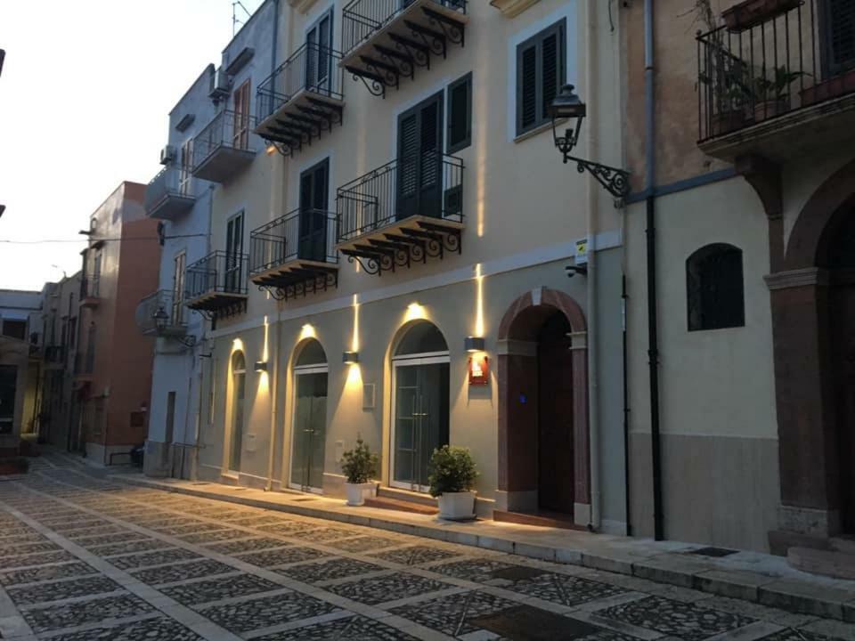Ai Gradini Affittacamere Castellammare del Golfo Eksteriør billede